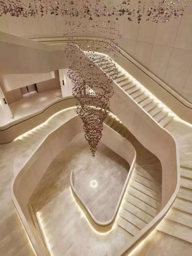 英伦酒店设计大师,顶级奢华酒店室内设计