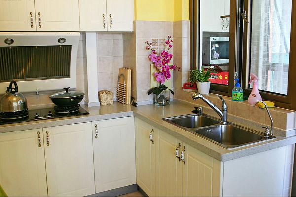 装修厨房烟道要怎么清洗,已经装修完烟道密封解决方法