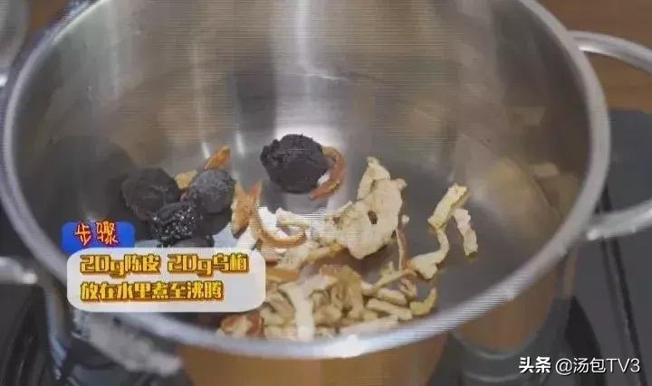 小满祛湿健脾茶饮方,龟苓膏祛湿气