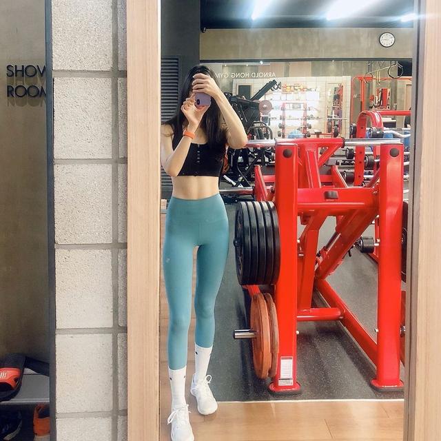 大腿粗走路磨裤子怎么办,大腿粗怎么瘦腿改变腿形