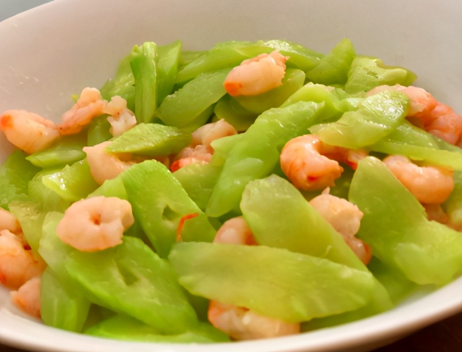 韭黄彩椒炒虾仁,虾米炒韭黄韭菜