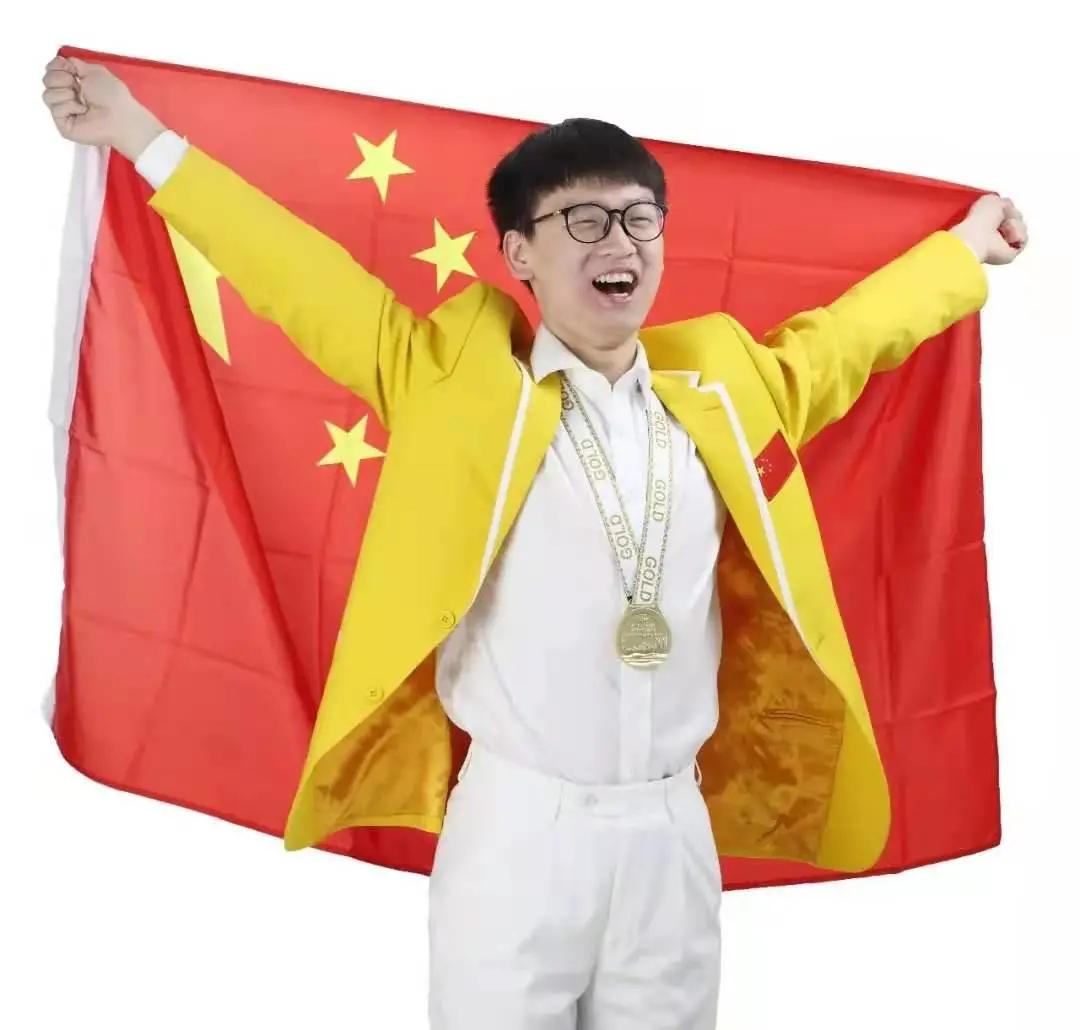 山东工业技师学院一年多少钱,山东工业技师学院2023招生简章