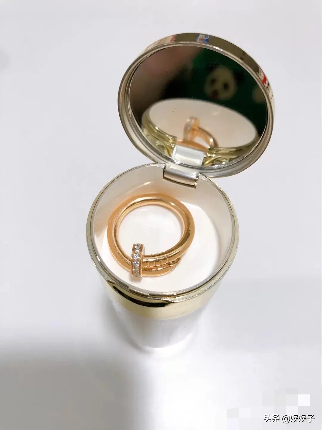 霍启刚为老婆准备惊喜,郭晶晶同款消毒液