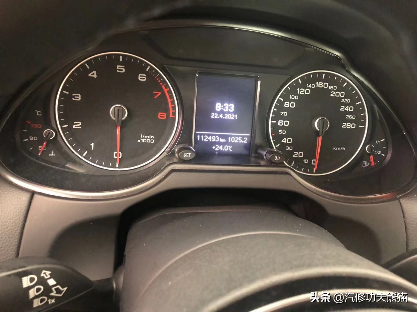 奥迪q5烧机油狂飙,奥迪q5烧机油且发动机抖动