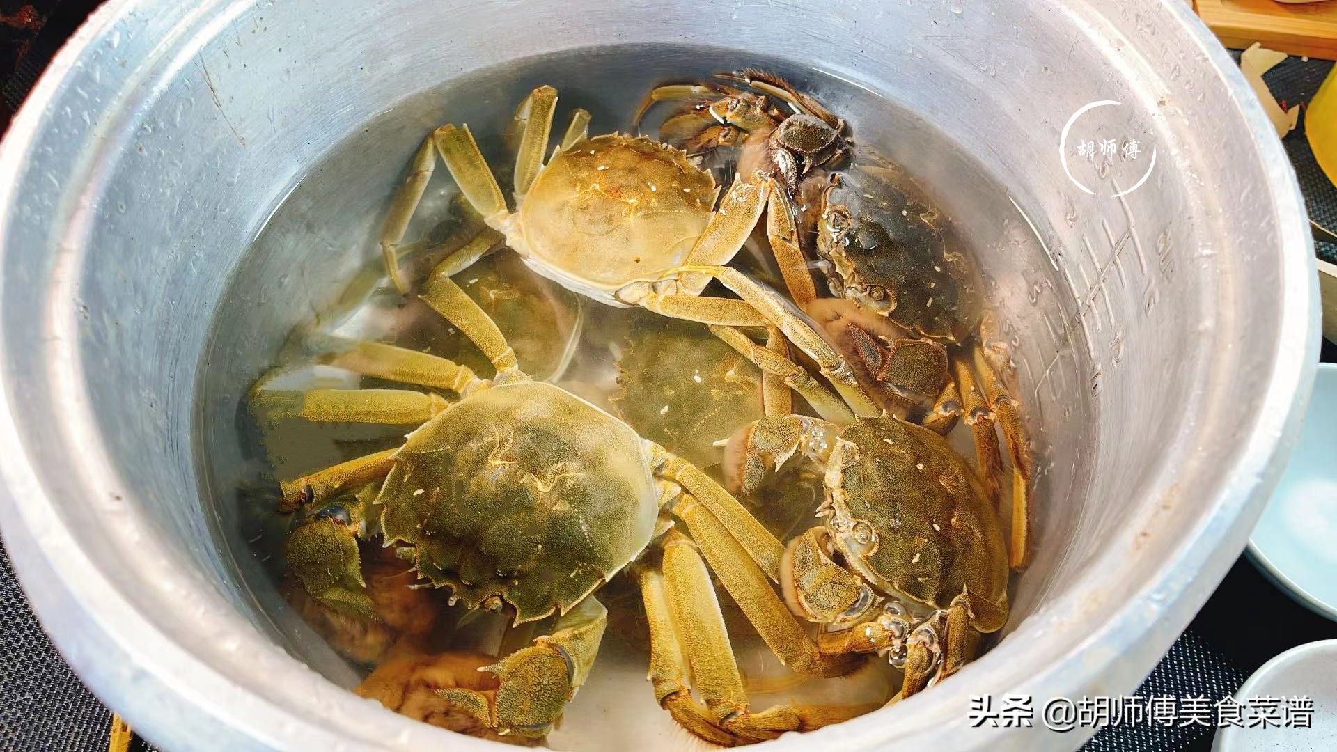 冰箱保存螃蟹的正确方法,怎样保存螃蟹才能放冰箱里