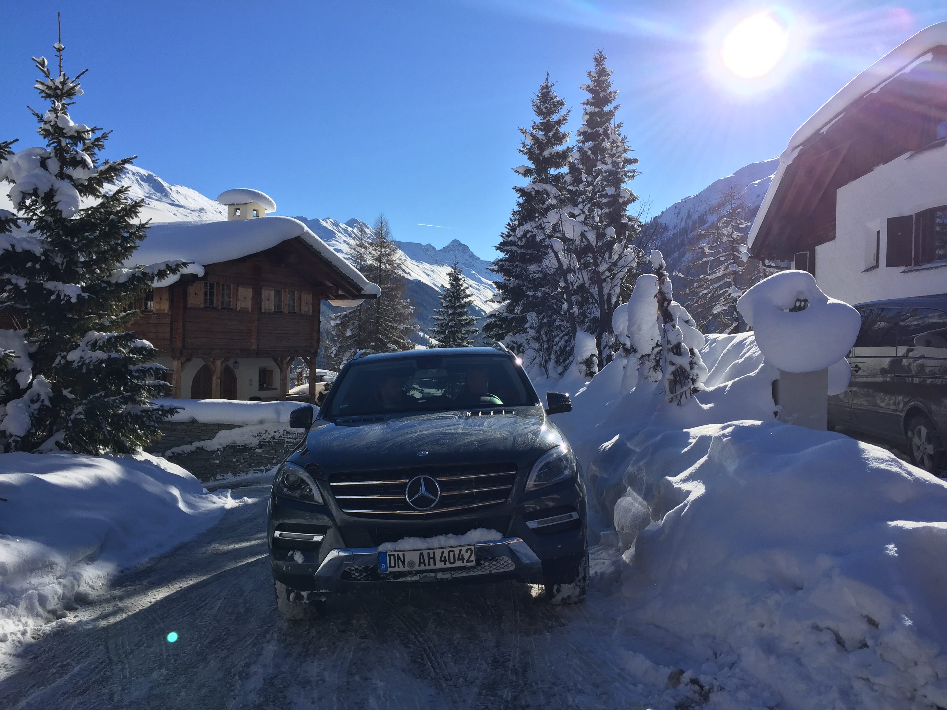 还不如二线明星？扒一扒参加达沃斯论坛的大佬们都坐什么车