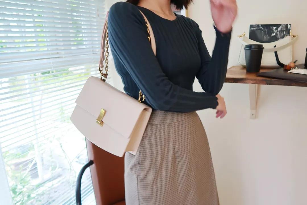 好穿的小个子玛丽珍鞋子店铺推荐,玛丽珍鞋适合什么包