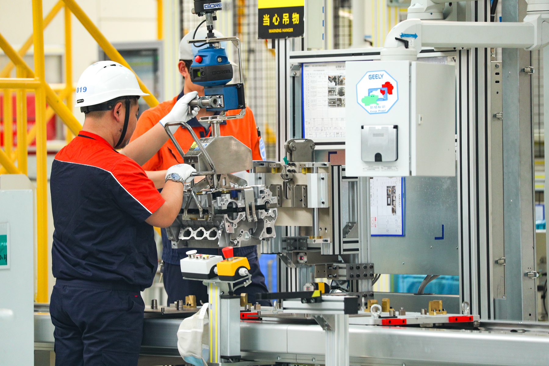 从“微米工厂”的表面，看看吉利动力体系的里面