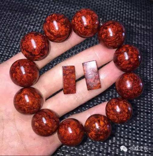 小叶紫檀的纹路是什么样的,小叶紫檀的纹路图片