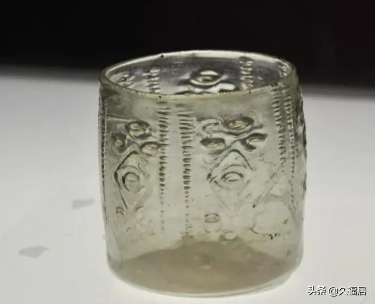 什么是超白玻璃,什么叫超白玻璃