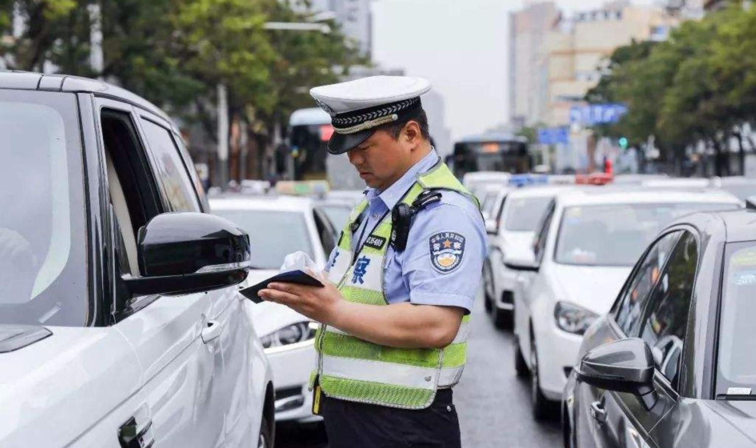 实习扣3分没事吧,实习期间驾驶证被扣了3分怎么办