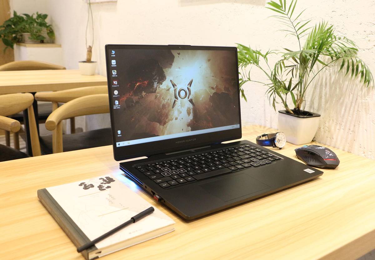 荣耀猎人笔记本游戏本配置,荣耀猎人游戏本评测