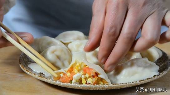 包元宝水饺的手法视频慢动作,儿童手工元宝水饺慢动作教程