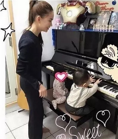 从小学乐器的孩子有什么特别之处,从小培养乐器的孩子还是不错的