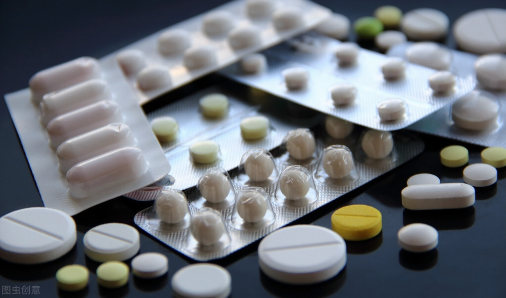 宠物狗呕吐怎么办最有效的方法,狗狗连续呕吐黄粘液是怎么回事