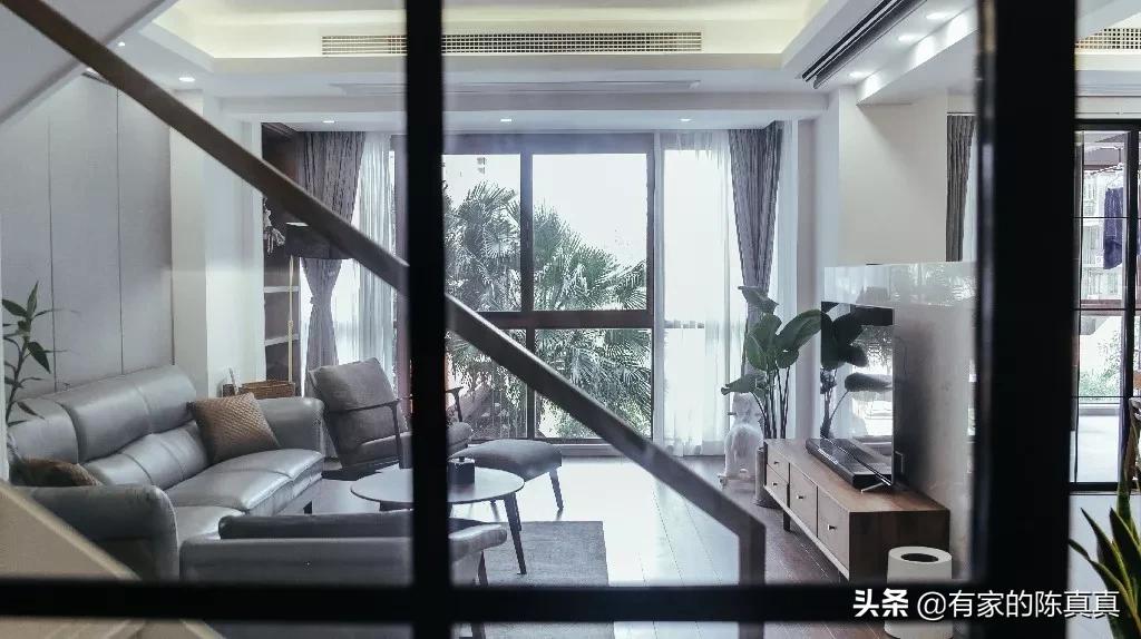 新景国际外滩90平挑空客厅,新景国际外滩100平米露台