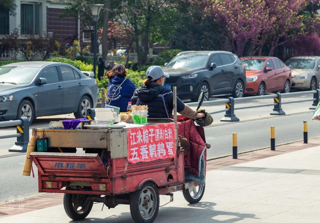 今天，带郑州的老铁们逛吃后河芦