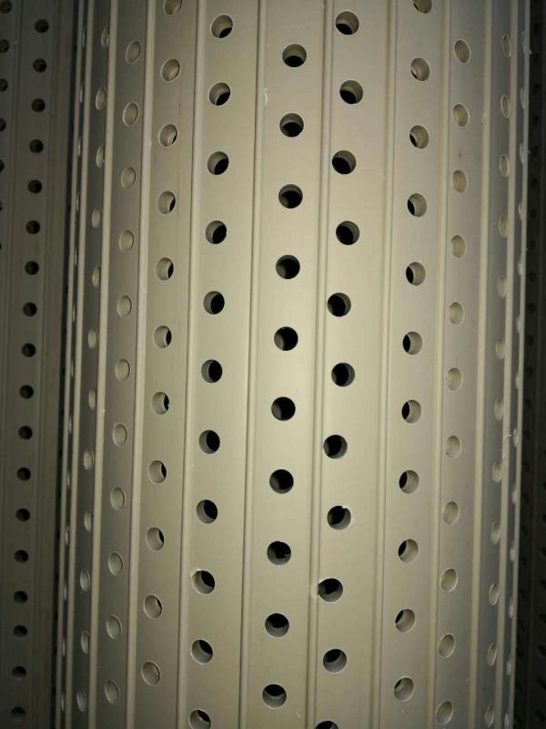 匠巨人管道多头自动钻孔机，40个头同时运作，看得见的高效