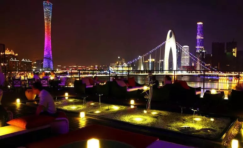 佛山新港码头搬迁新址,佛山港龙滨江楼盘停工了吗