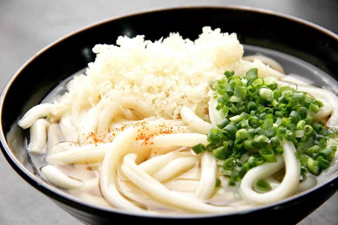 在日本坐火车是什么感觉,在日本坐火车是什么体验