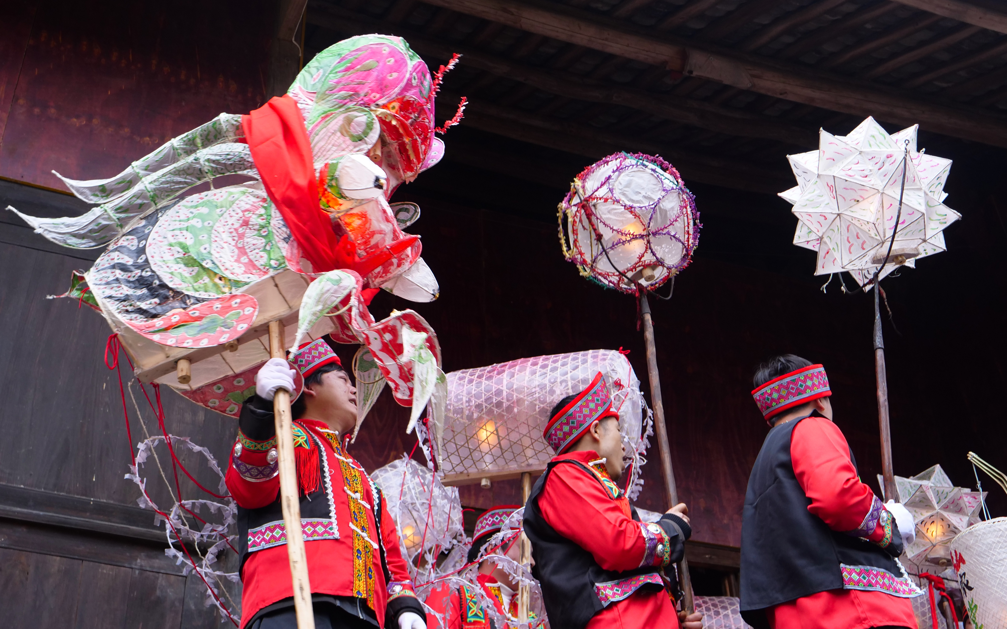 龙脑袋,龙脑袋配色