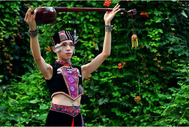 澶╃惔閮庢斁闆佺幇鍦虹増,澶╃惔閮庣邯褰曠墖