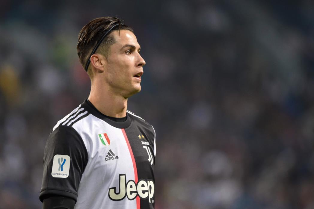 c罗确诊新冠后首次露面,c罗疫情居家锻炼