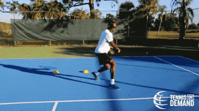 小朋友网球初学训练视频,小孩网球初学者击球训练方法