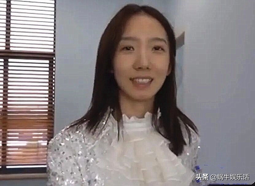 杨幂生图和路人对比照,杨幂生图引起热议