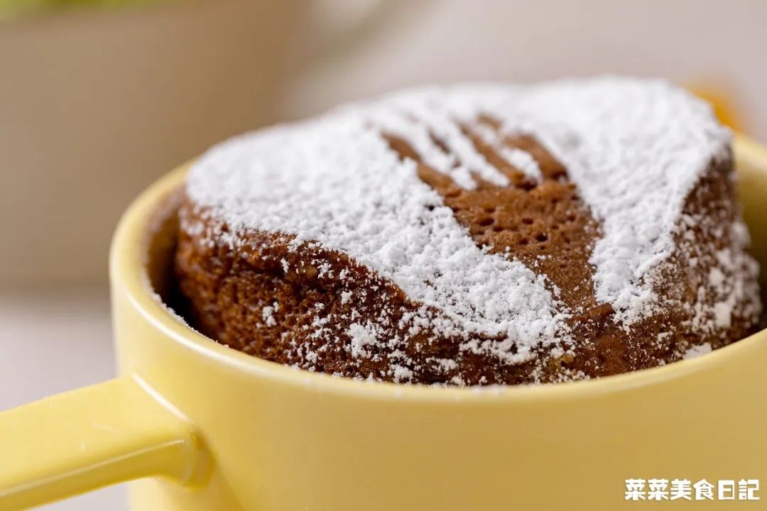 上班族午饭微波炉加热,微波炉解决一日三餐