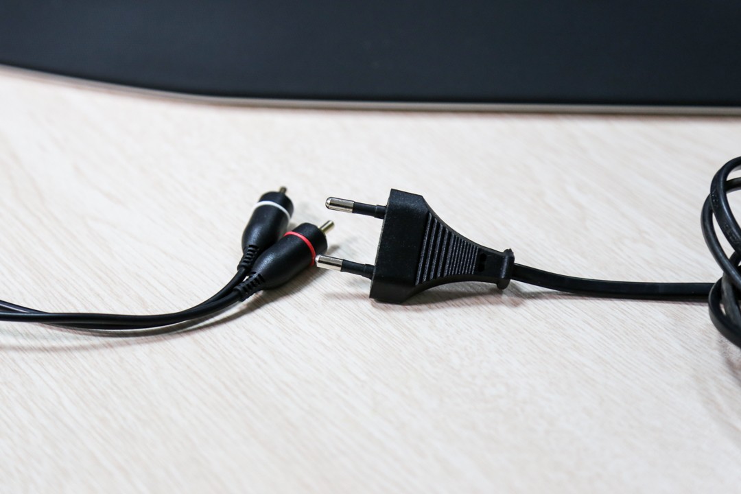 被抖音吹爆的蓝牙耳机,最好的入门监听音箱评测