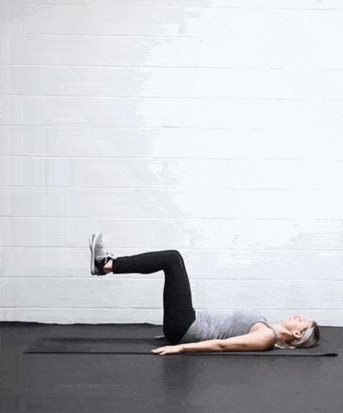 产后妈妈肚子下不去,产后妈妈瘦不下来怎么回事