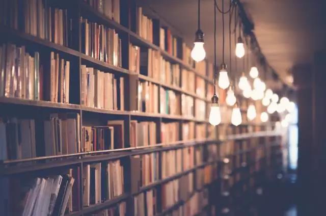 一生必读的十本理财书,十本必看的理财书