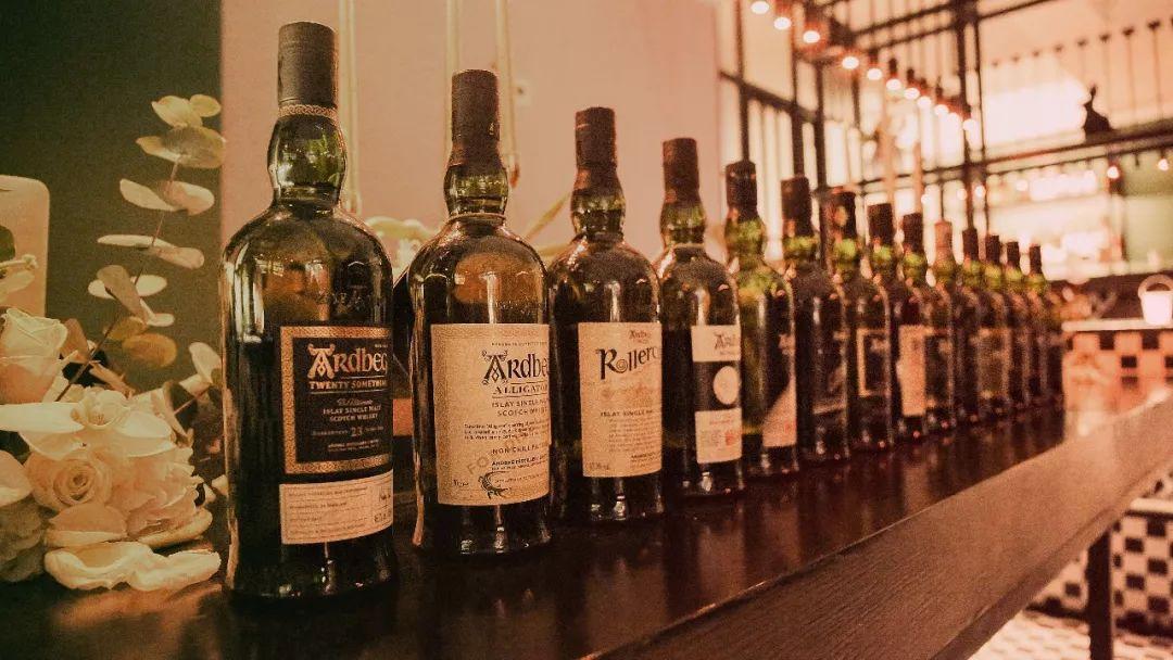 濞佸＋蹇岄剻瑙嗛摼椤剁,濞佸＋蹇屽湀閯欒閾句綘鍦ㄩ《绔悧