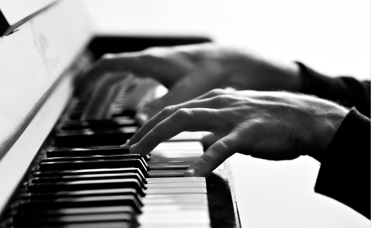 二手钢琴怎么选好,钢琴二手钢琴价格表