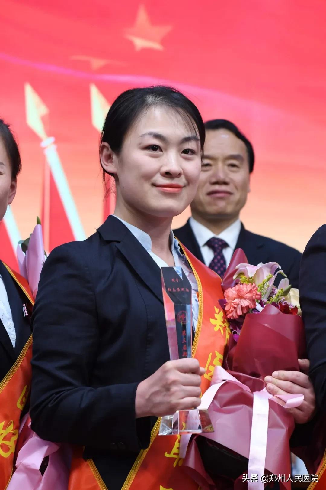 郑医好职工丨许慧：沉稳果敢，她用平凡抒写担当与温暖