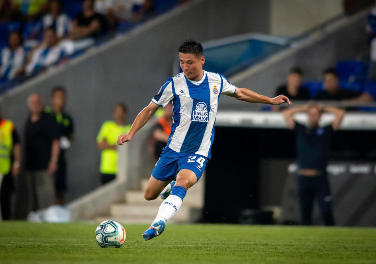 锁上门了为什么外面一推就开,锁上门以后一拉又开了是什么毛病