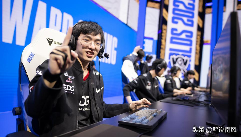 冰岛到中国的距离地图,冰岛到中国飞多久