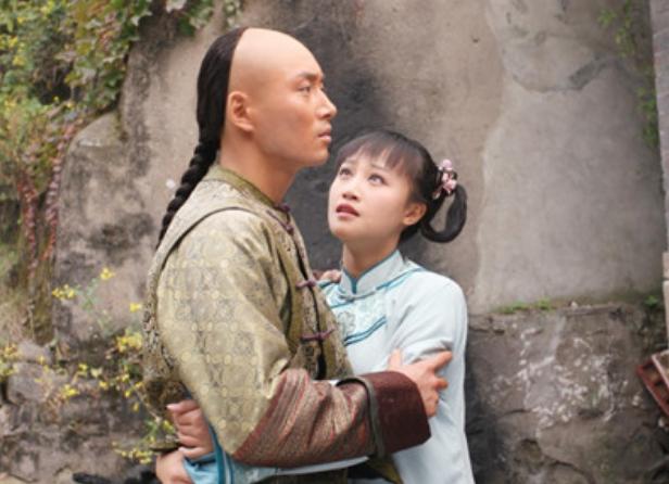 背后有背景却一直捧不红的女明星,却怎么都捧不红的4位女明星