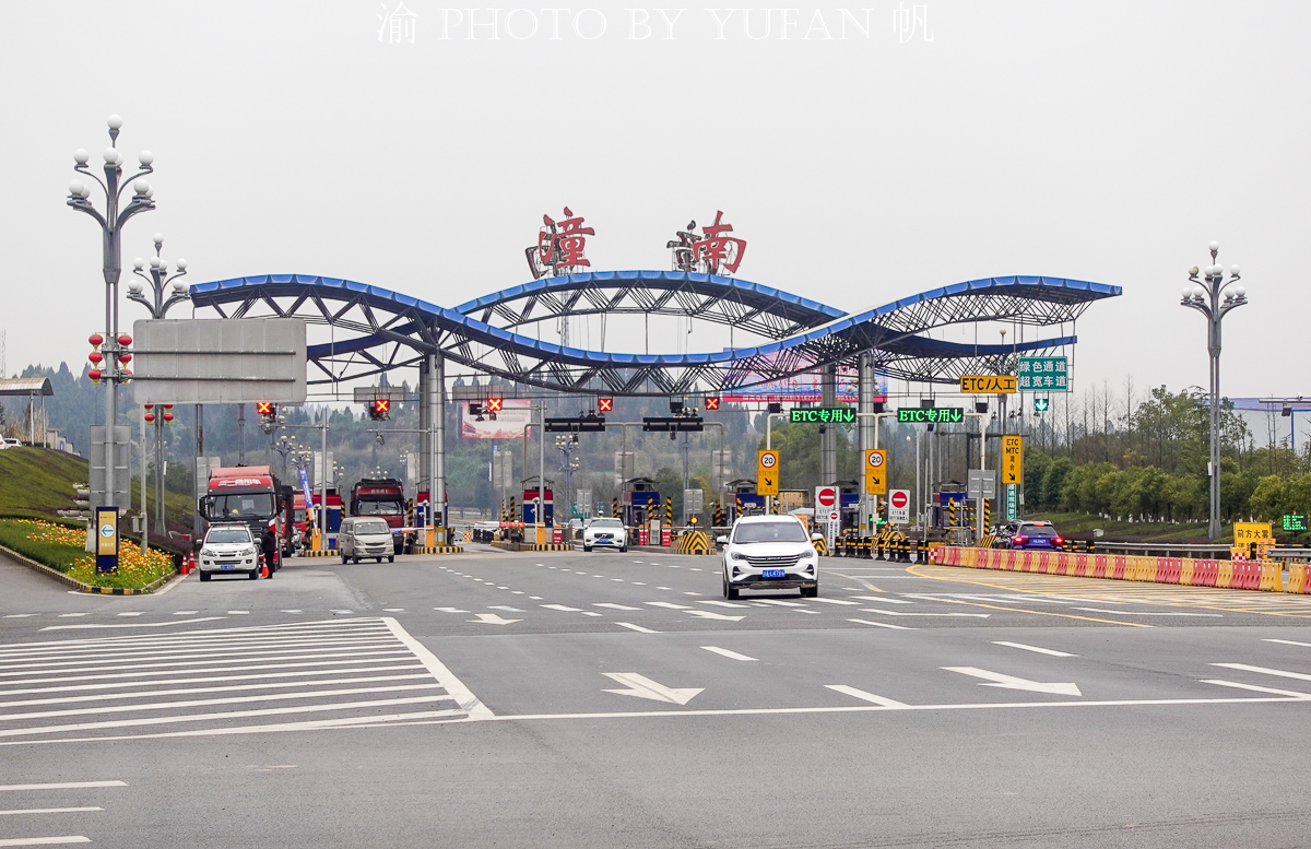 重庆最大灯具城在哪里,重庆西南灯饰城