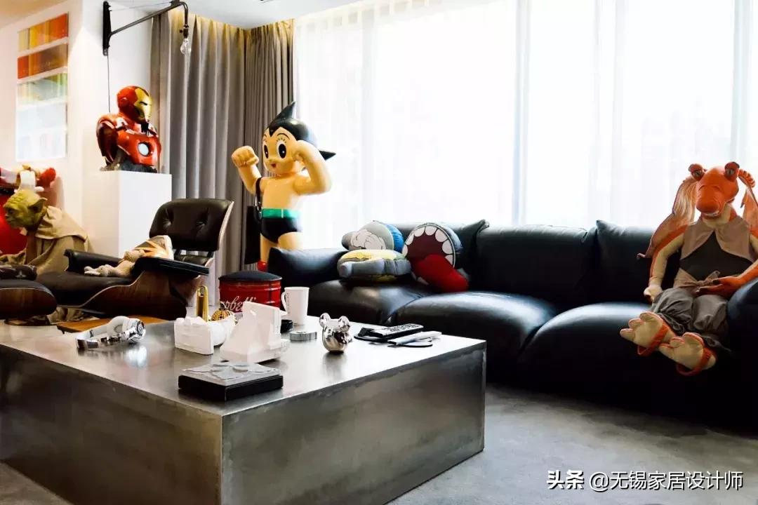 他在西湖边买200㎡豪宅，4年不住人，堆满的玩具总价超房子