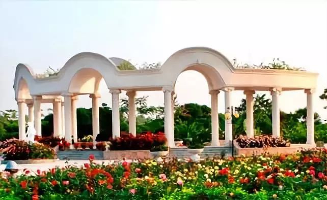 不出国门也能体验异国风情,不出国门领略异域风情