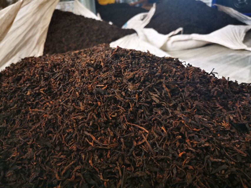 普洱茶熟茶工艺流程分享,普洱茶知识大全普洱熟茶的分类