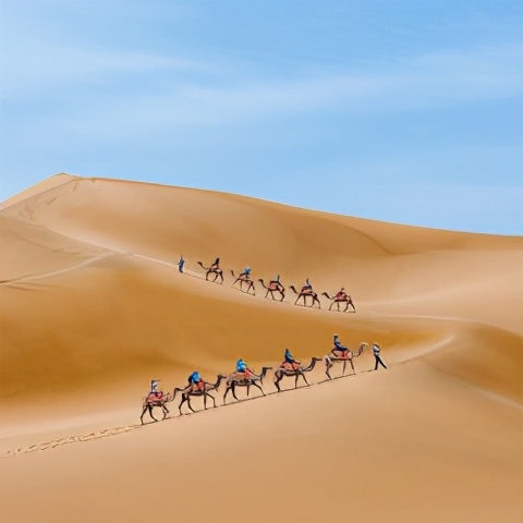 雅丹一日游最佳去处,水上雅丹游玩避坑