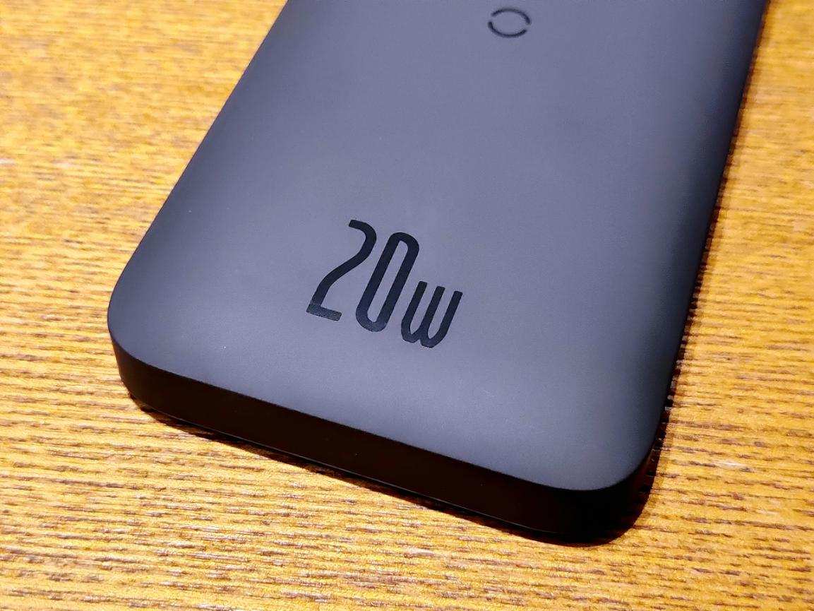 倍思无线快充移动电源怎么用,倍思40w无线超级闪充