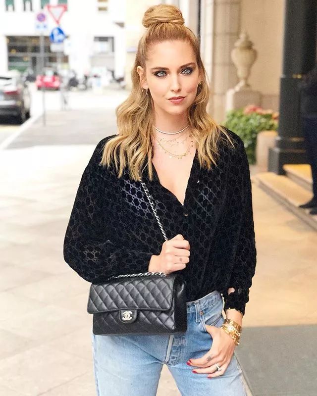 包慌？看宇宙博主们疯狂背什么