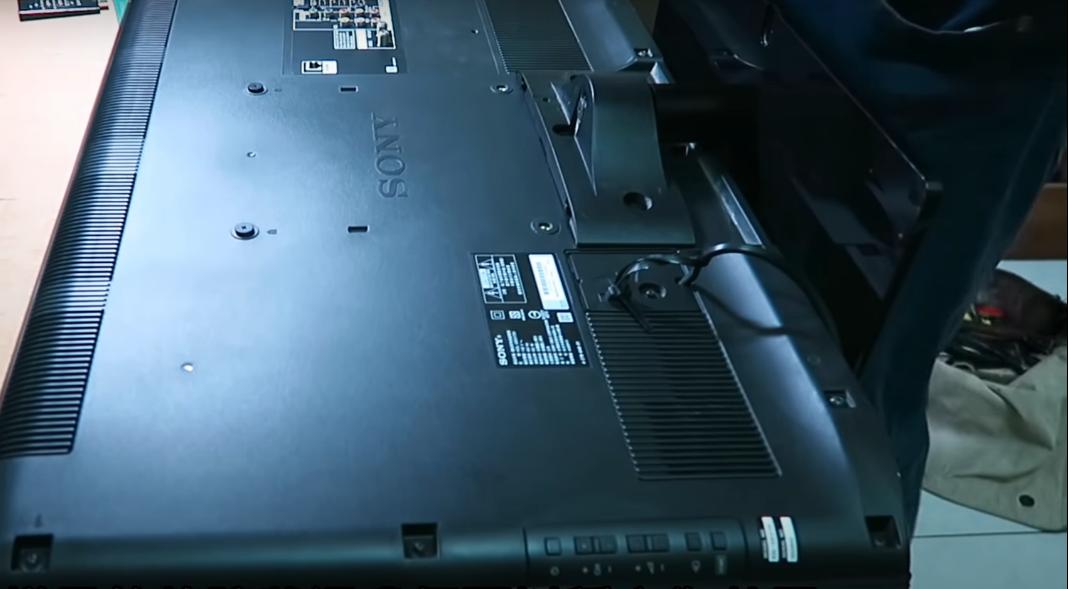 液晶电视花屏还值得修吗,液晶电视花屏维修直播