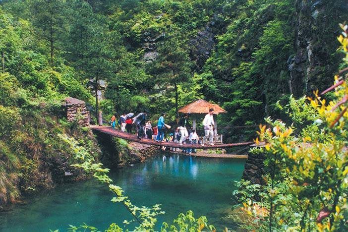 杭州-桐庐海博大酒店仅售不到500元超值海鲜自助餐套餐