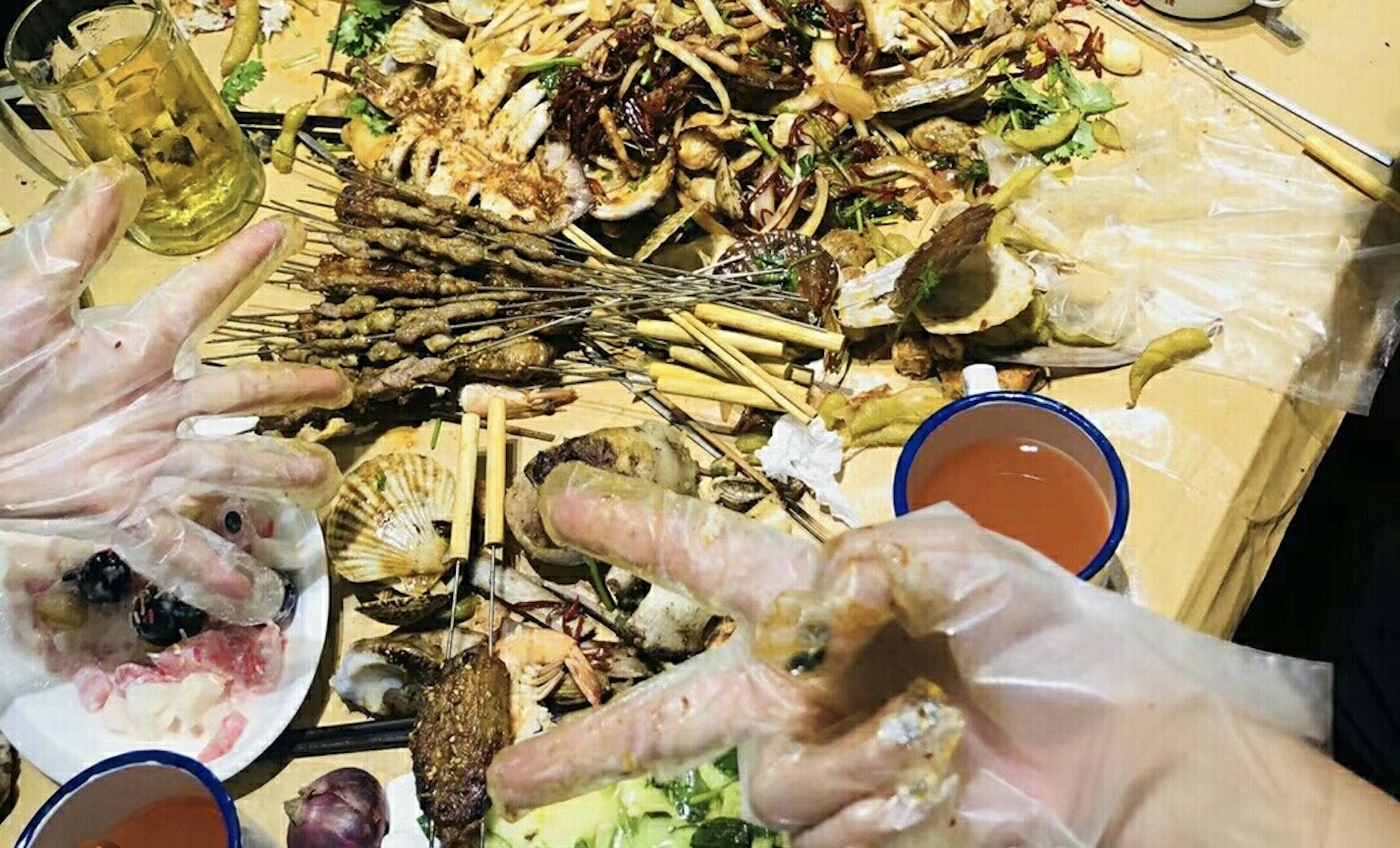 厨房下水道堵塞油渍太厚疏通方法,厨房大理石台面上的油渍怎么处理