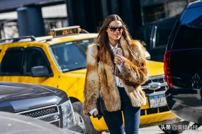 大势所趋!仿皮草能在各方面如真皮草一样,还会有人选择真皮草吗